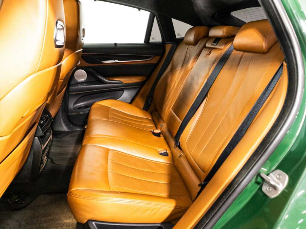 BMW X6 M с пробегом — 2015 год. Фото: #9