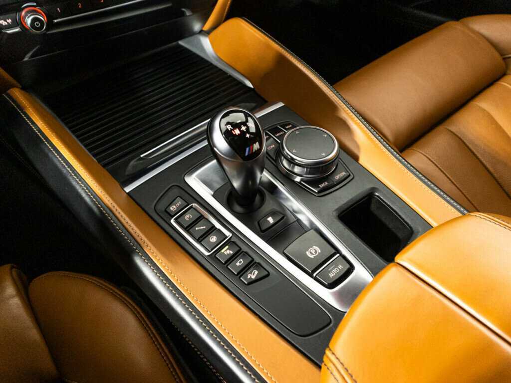 BMW X6 M с пробегом — 2015 год. Фото: #22