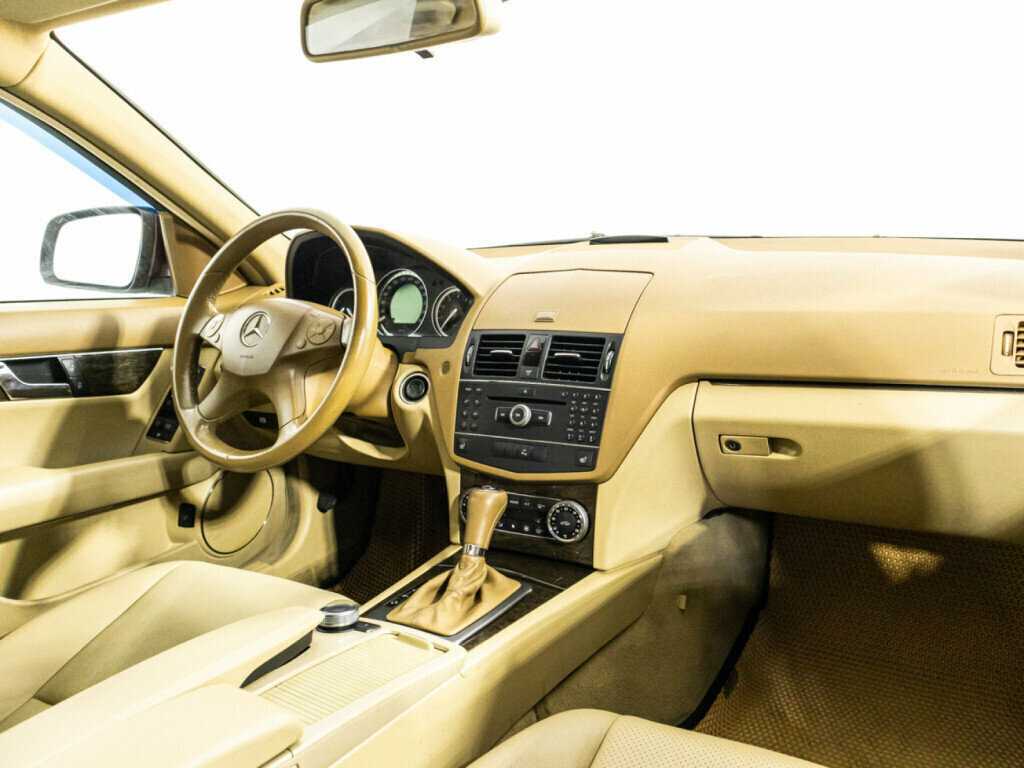 Mercedes-Benz C-Класс с пробегом — 2008 год. Фото: #8