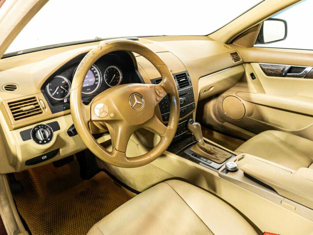 Mercedes-Benz C-Класс с пробегом — 2008 год. Фото: #10