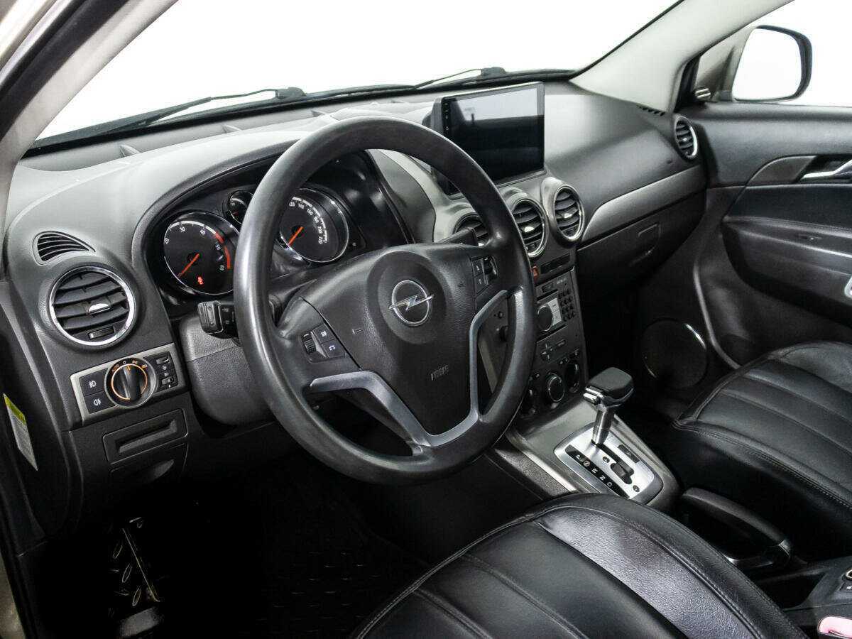 Opel Antara с пробегом — 2007 год. Фото: #10