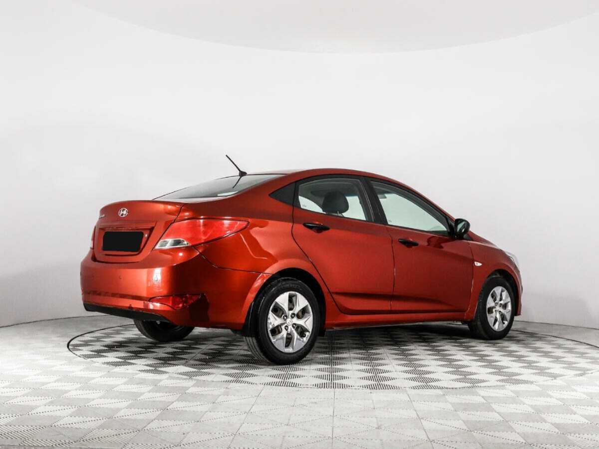 Hyundai Solaris с пробегом — 2016 год. Фото: #4