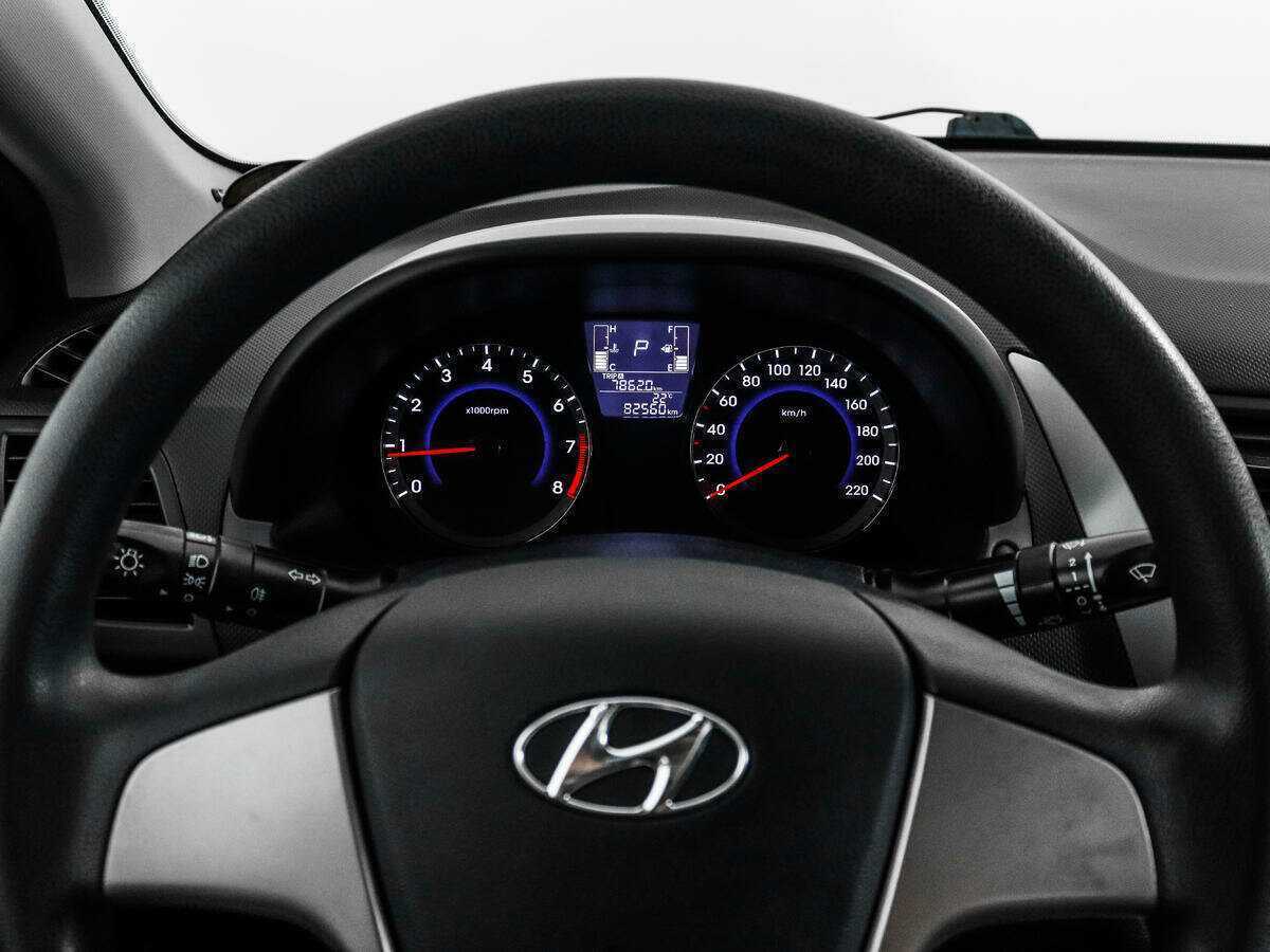 Hyundai Solaris с пробегом — 2016 год. Фото: #14