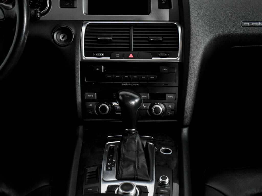 Audi Q7 с пробегом — 2007 год. Фото: #14