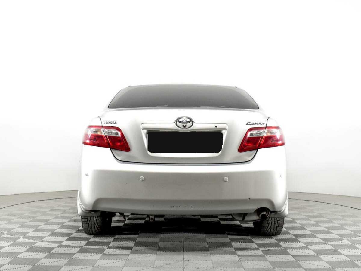 Toyota Camry с пробегом — 2008 год. Фото: #5