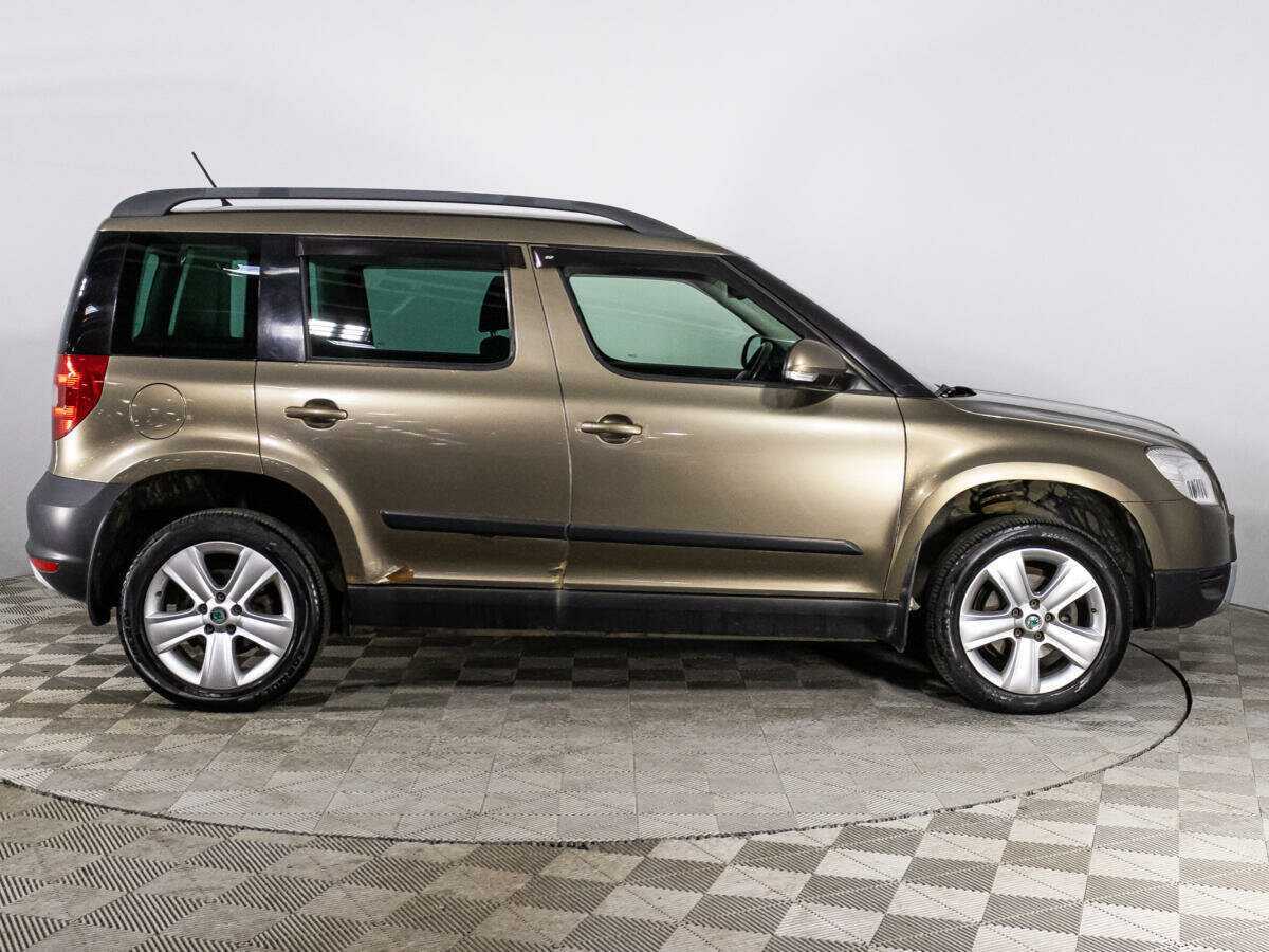 Skoda Yeti с пробегом — 2011 год. Фото: #3
