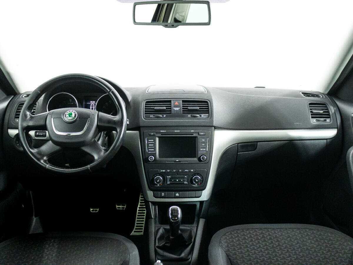 Skoda Yeti с пробегом — 2011 год. Фото: #12