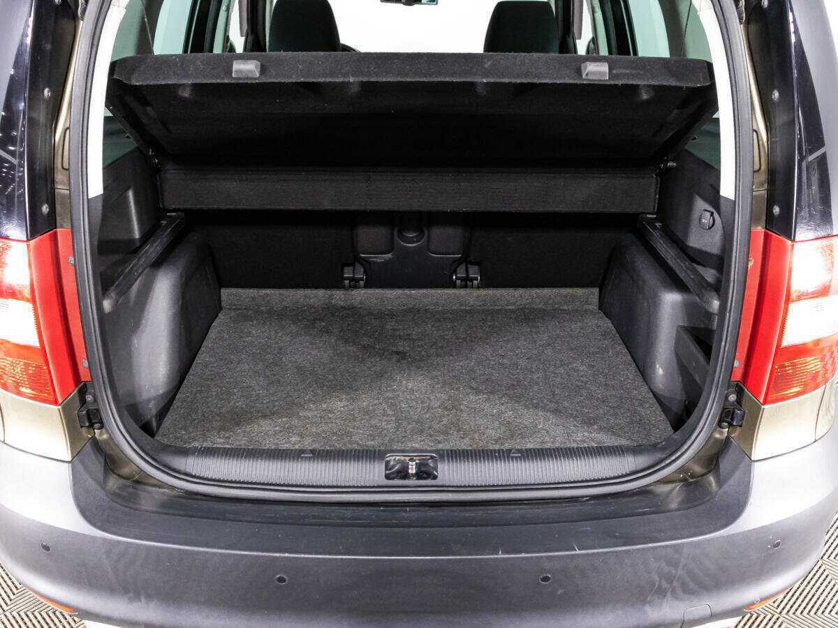 Skoda Yeti с пробегом — 2011 год. Фото: #14