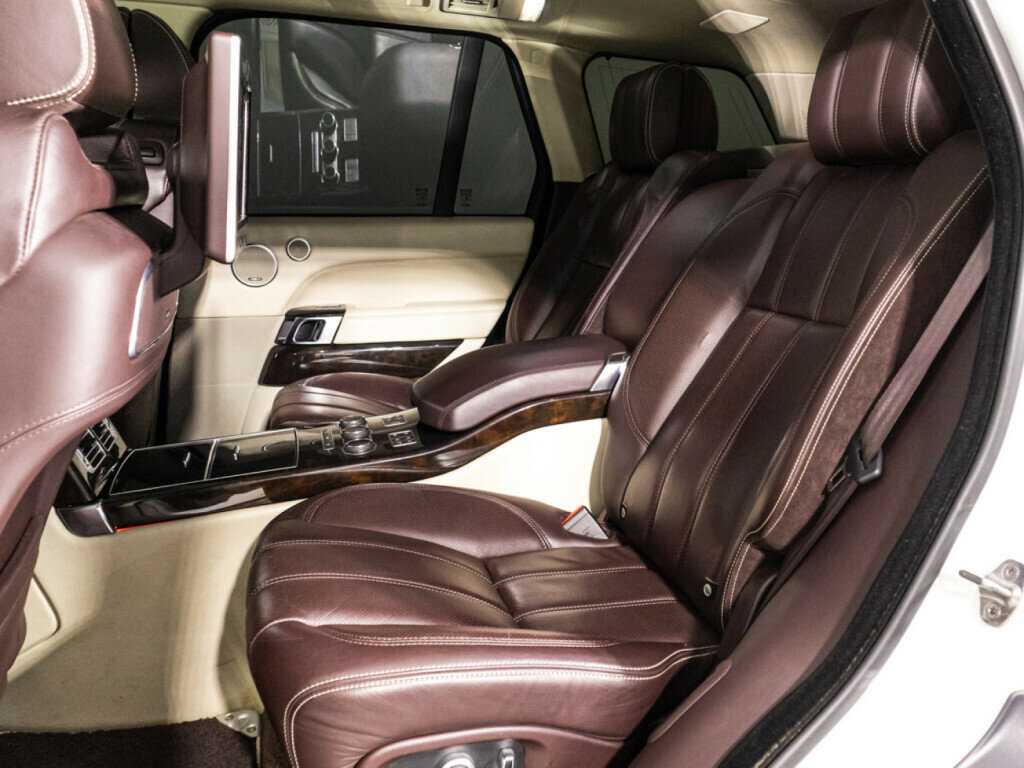 Land Rover Range Rover с пробегом — 2016 год. Фото: #9