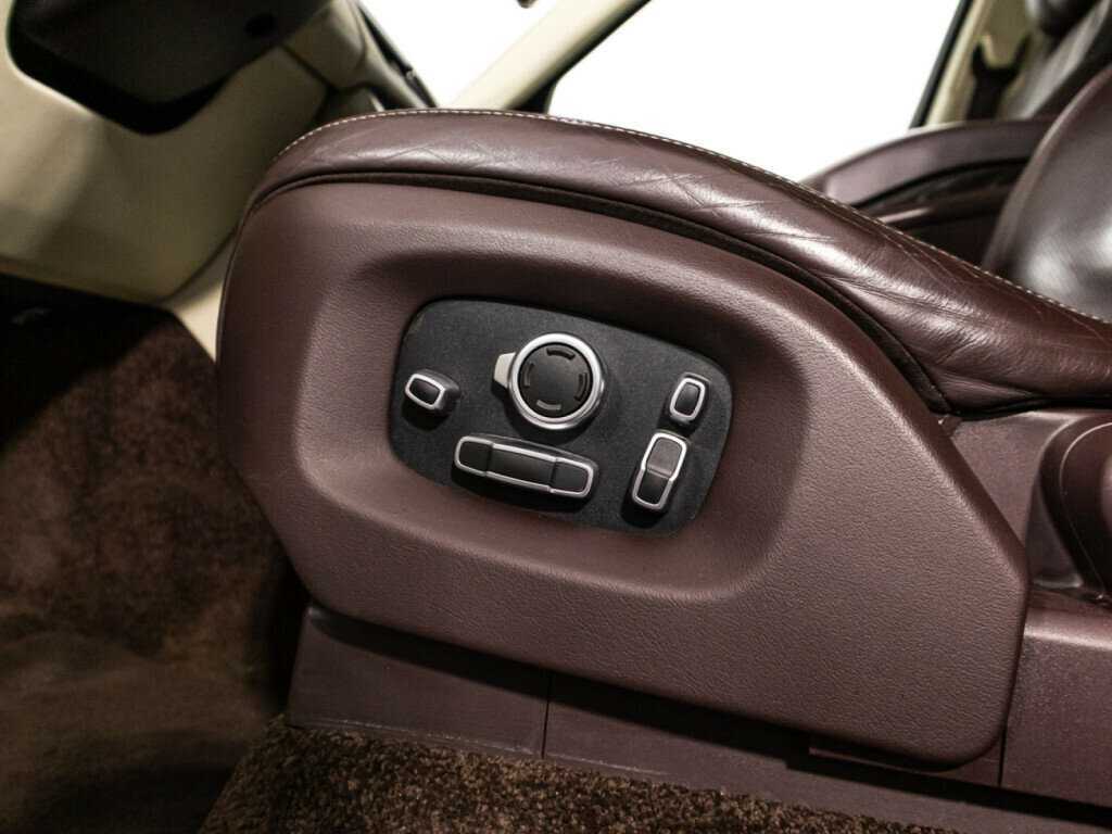 Land Rover Range Rover с пробегом — 2016 год. Фото: #20