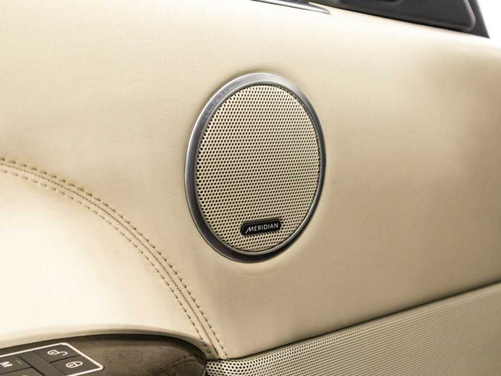 Land Rover Range Rover с пробегом — 2016 год. Фото: #22