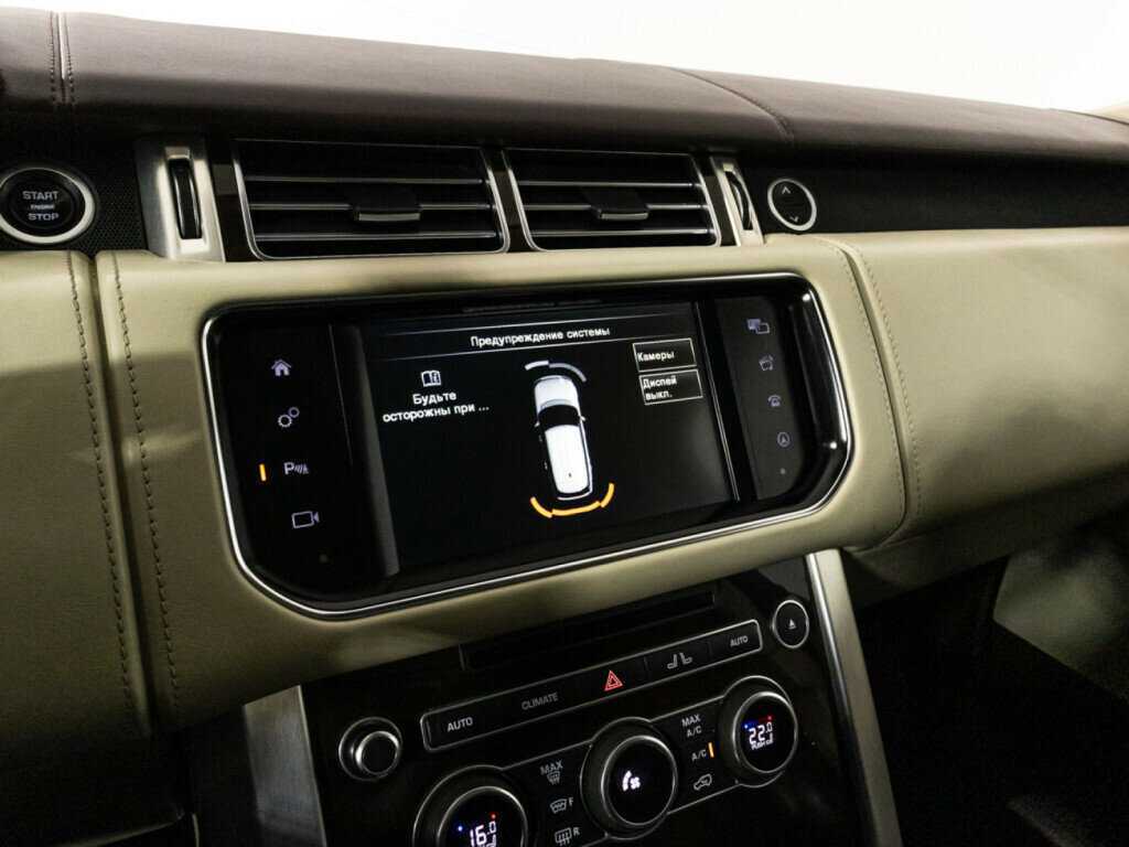 Land Rover Range Rover с пробегом — 2016 год. Фото: #24