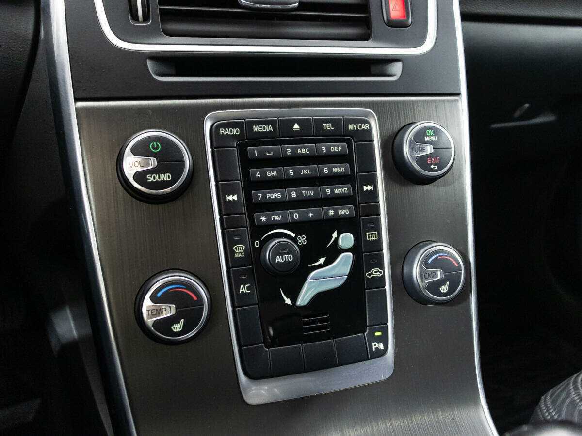 Volvo S60 с пробегом — 2011 год. Фото: #16