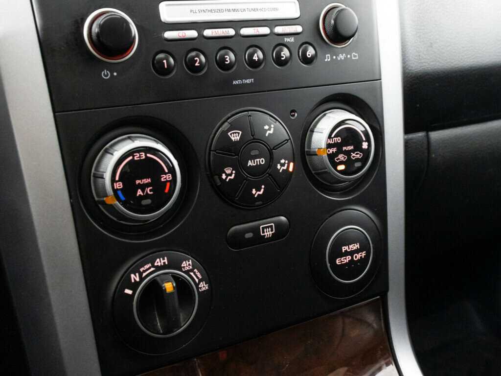 Suzuki Grand Vitara с пробегом — 2007 год. Фото: #13