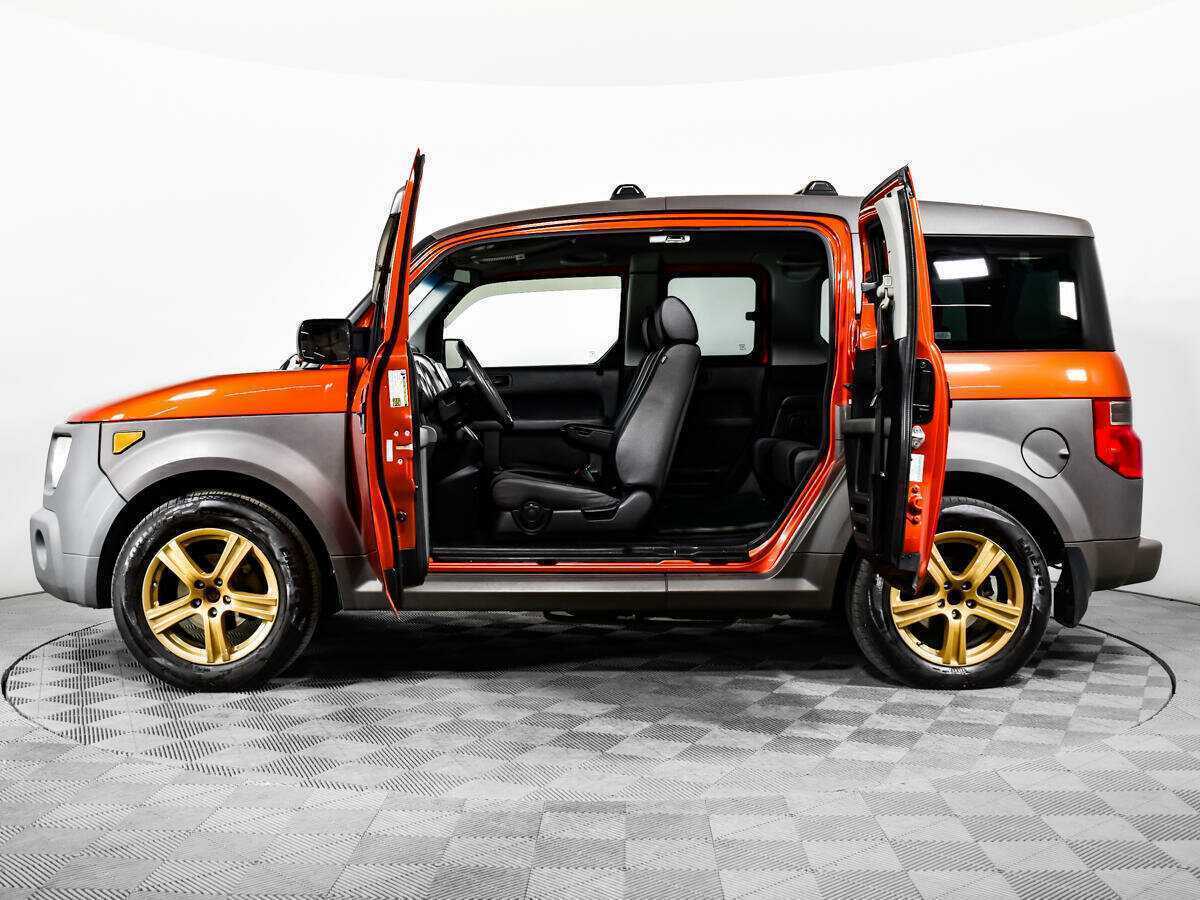 Honda Element с пробегом — 2005 год. Фото: #13