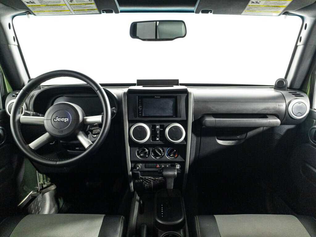 Jeep Wrangler с пробегом — 2008 год. Фото: #12