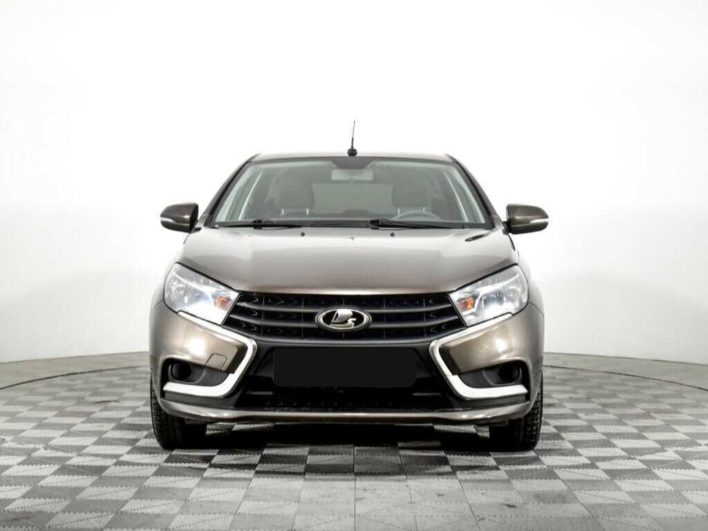 Lada (ВАЗ) Vesta с пробегом — 2019 год. Фото: #1