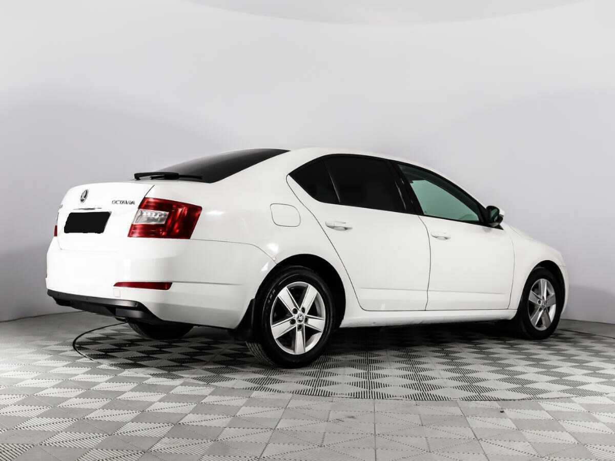 Skoda Octavia с пробегом — 2013 год. Фото: #4
