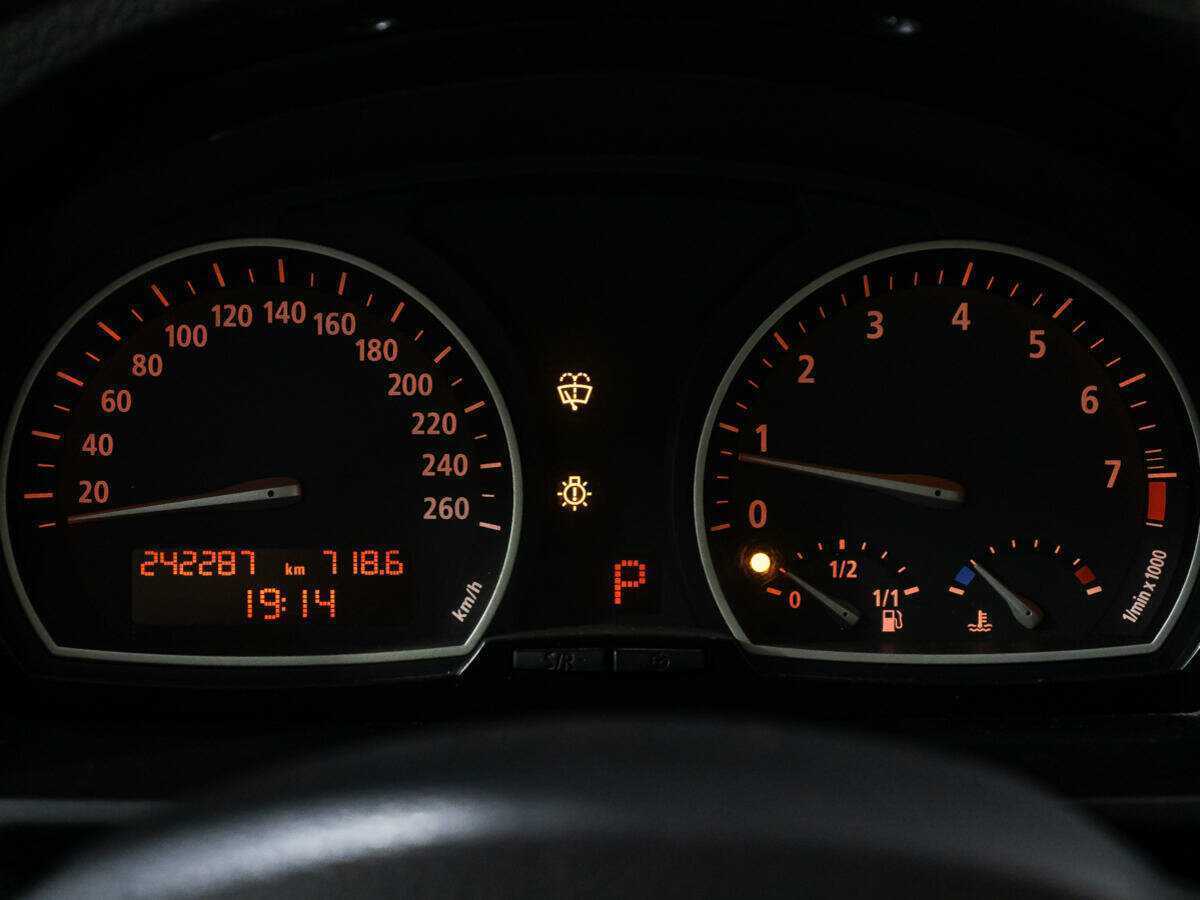 BMW X3 с пробегом — 2008 год. Фото: #11