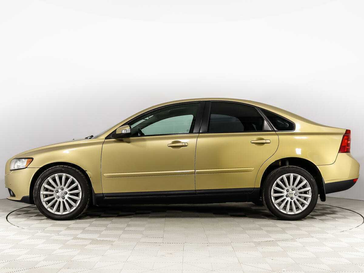 Volvo S40 с пробегом — 2007 год. Фото: #7