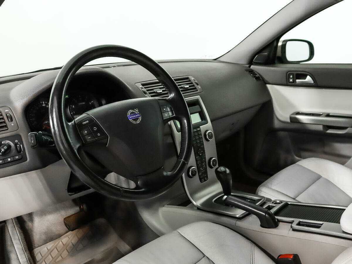 Volvo S40 с пробегом — 2007 год. Фото: #8