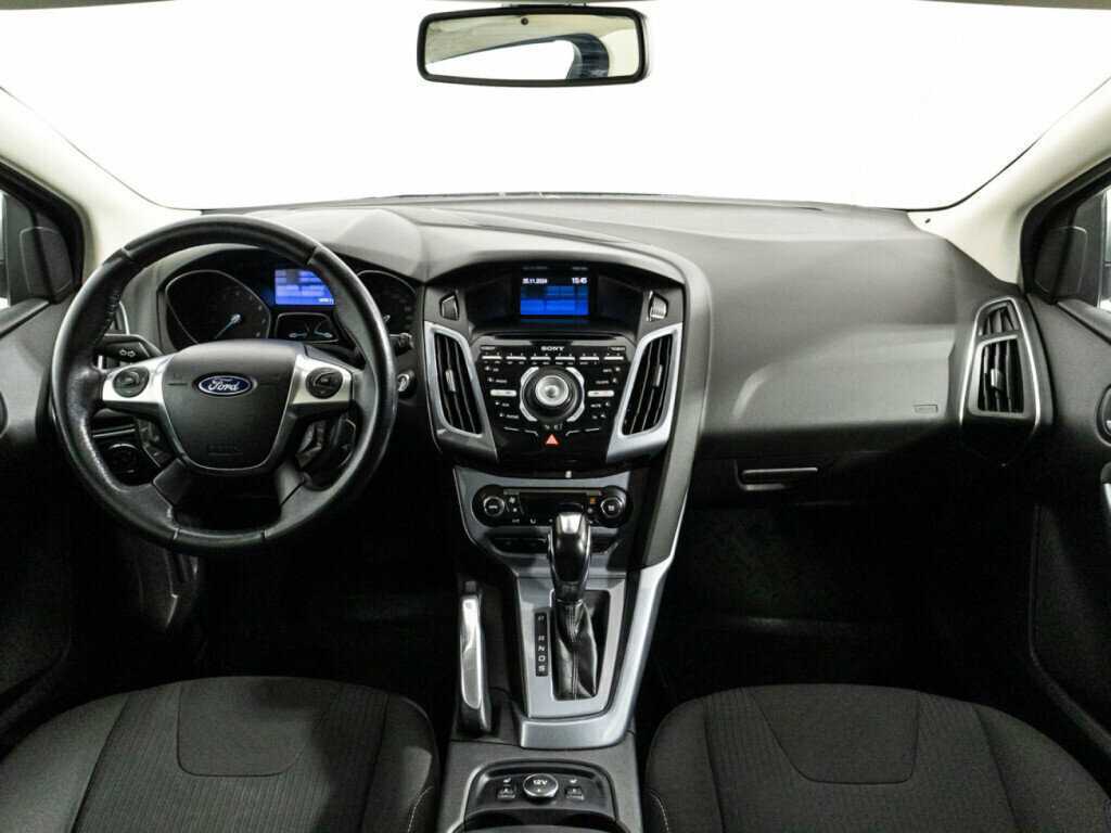 Ford Focus с пробегом — 2011 год. Фото: #12