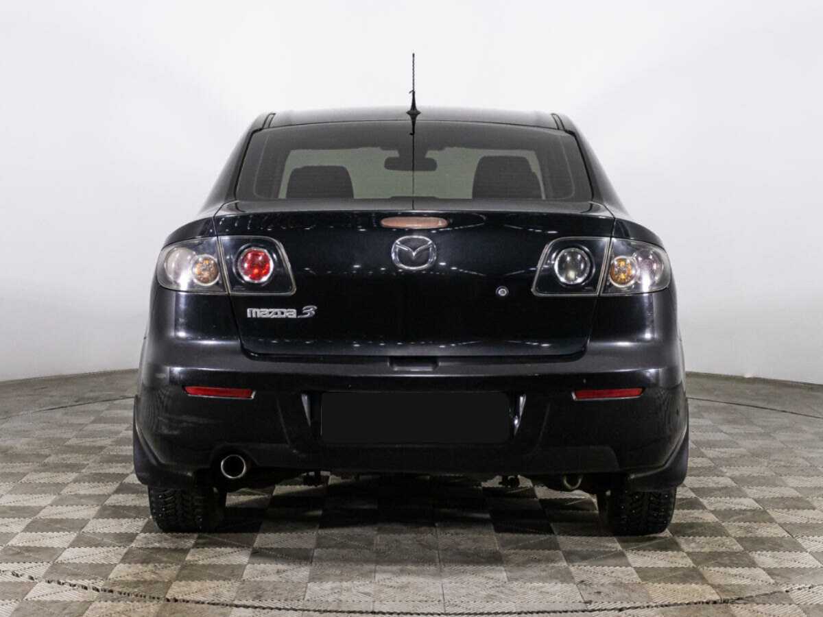 Mazda 3 с пробегом — 2008 год. Фото: #5
