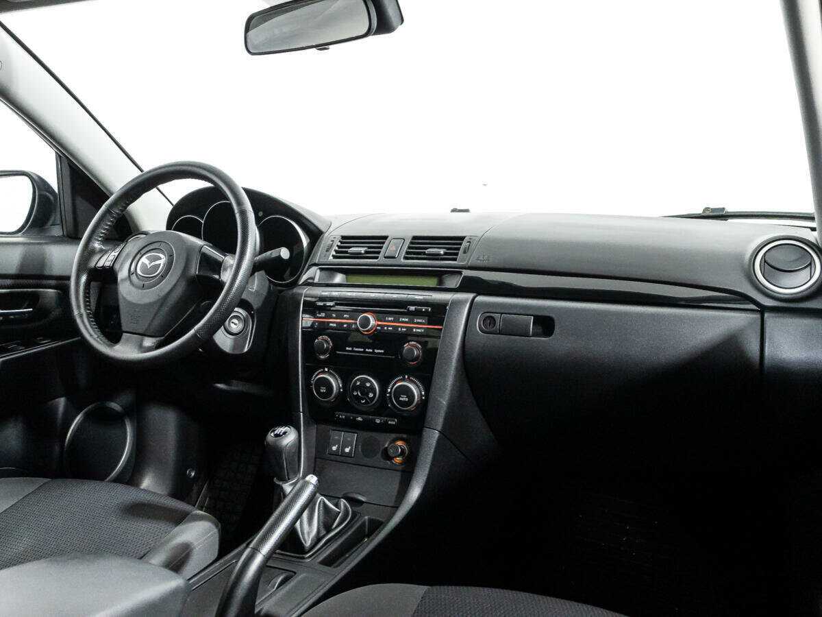 Mazda 3 с пробегом — 2008 год. Фото: #8