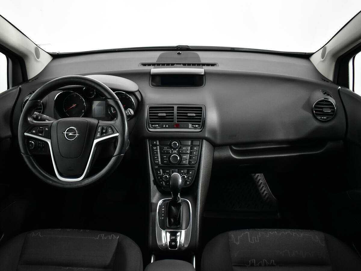Opel Meriva с пробегом — 2011 год. Фото: #11