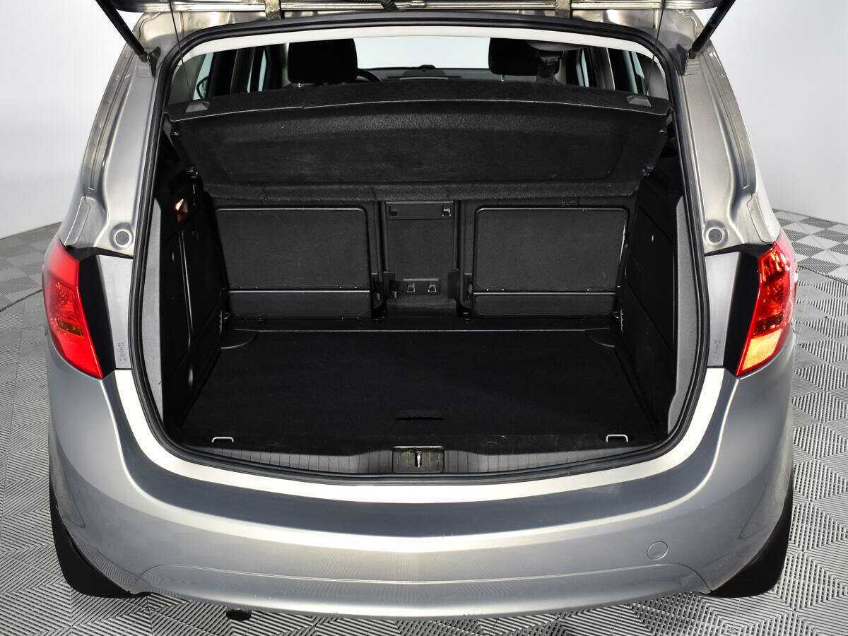 Opel Meriva с пробегом — 2011 год. Фото: #14