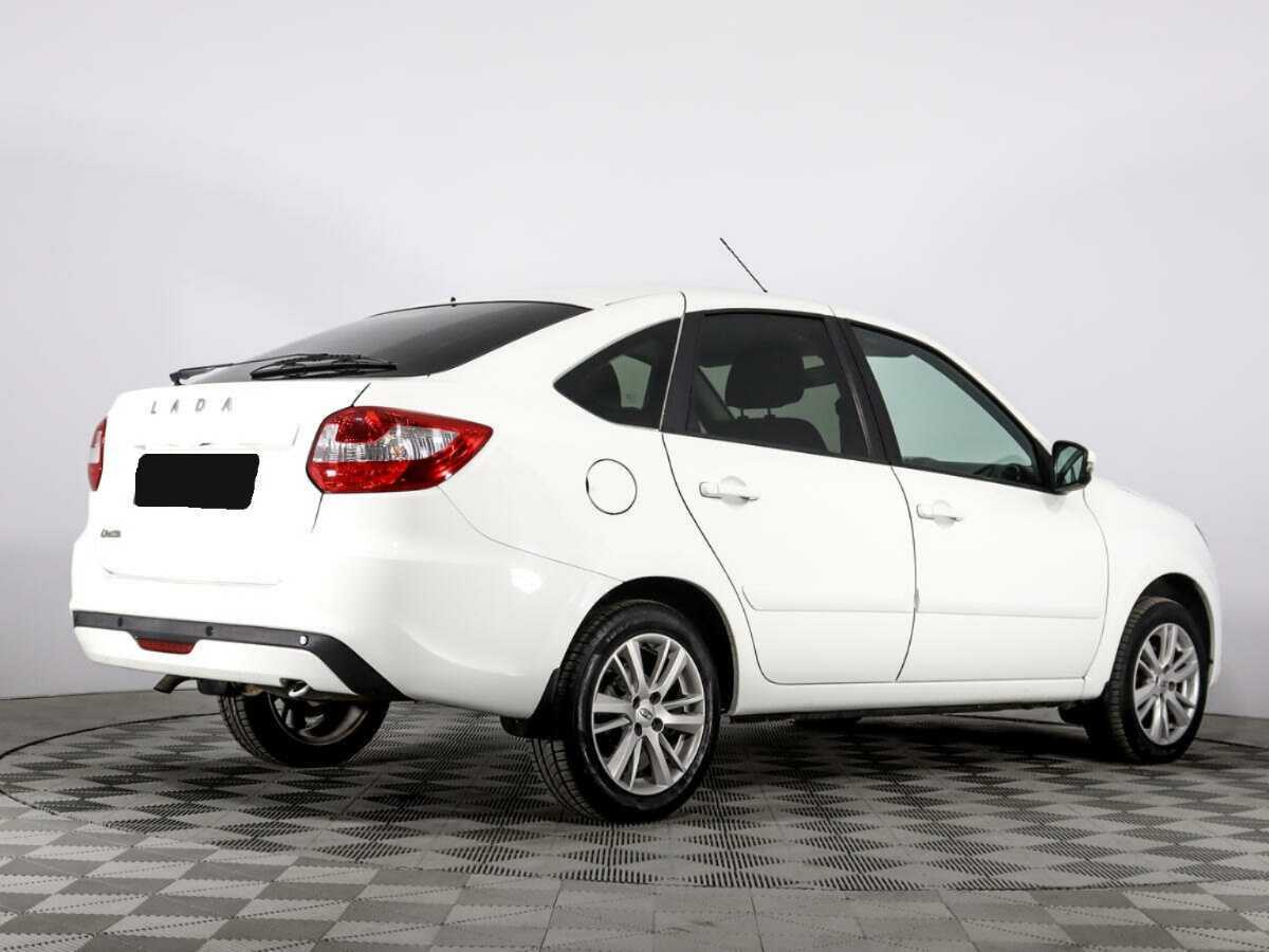 Lada (ВАЗ) Granta с пробегом — 2019 год. Фото: #4