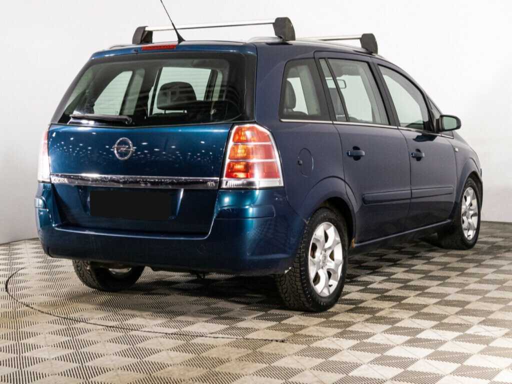 Opel Zafira с пробегом — 2007 год. Фото: #4