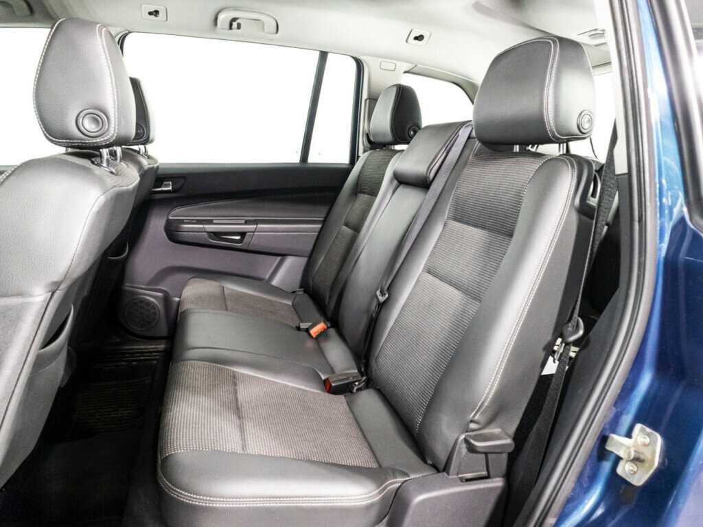 Opel Zafira с пробегом — 2007 год. Фото: #9