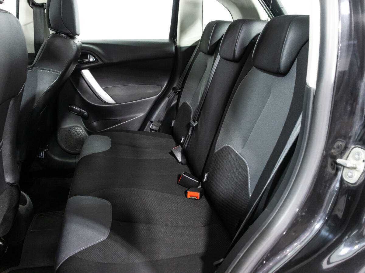 Citroen C3 с пробегом — 2010 год. Фото: #9