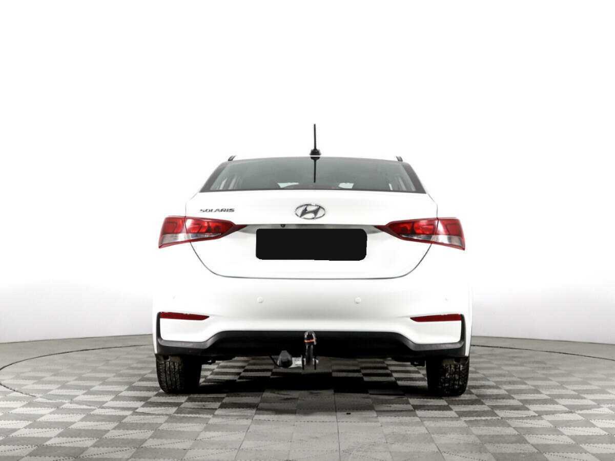 Hyundai Solaris с пробегом — 2018 год. Фото: #6