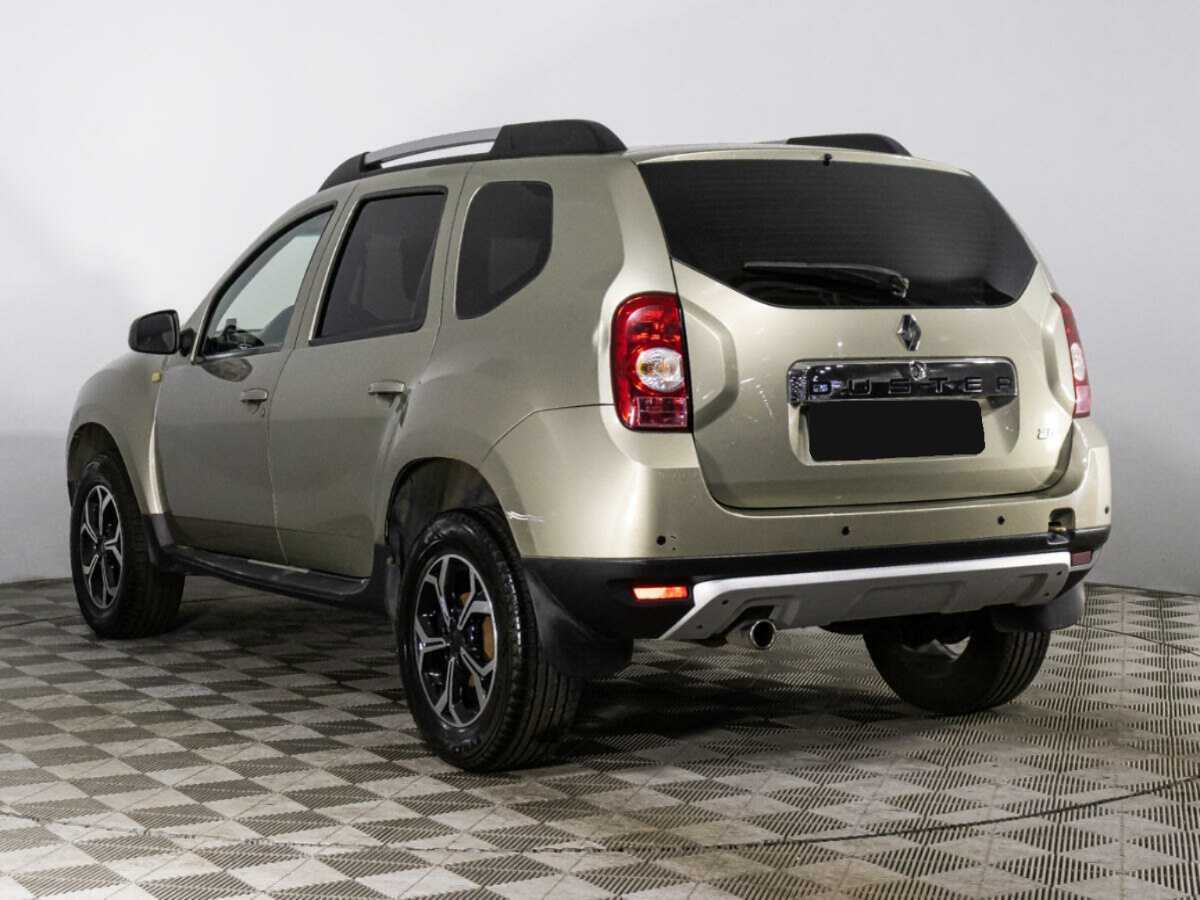 Renault Duster с пробегом — 2015 год. Фото: #6