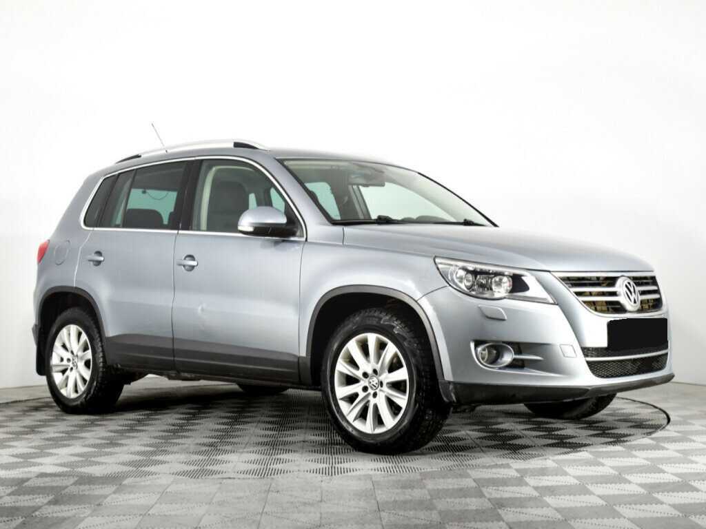 Volkswagen Tiguan с пробегом — 2009 год. Фото: #2