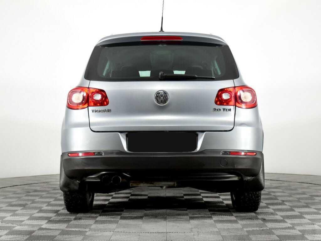 Volkswagen Tiguan с пробегом — 2009 год. Фото: #4