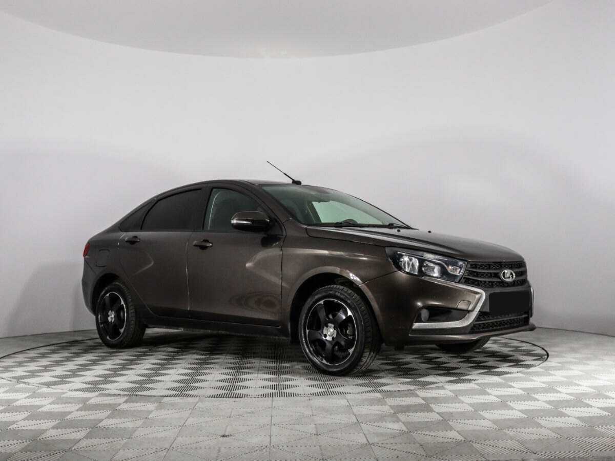 Lada (ВАЗ) Vesta с пробегом — 2017 год. Фото: #2