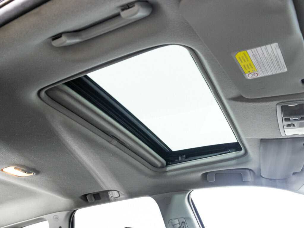 Mitsubishi Outlander с пробегом — 2008 год. Фото: #13