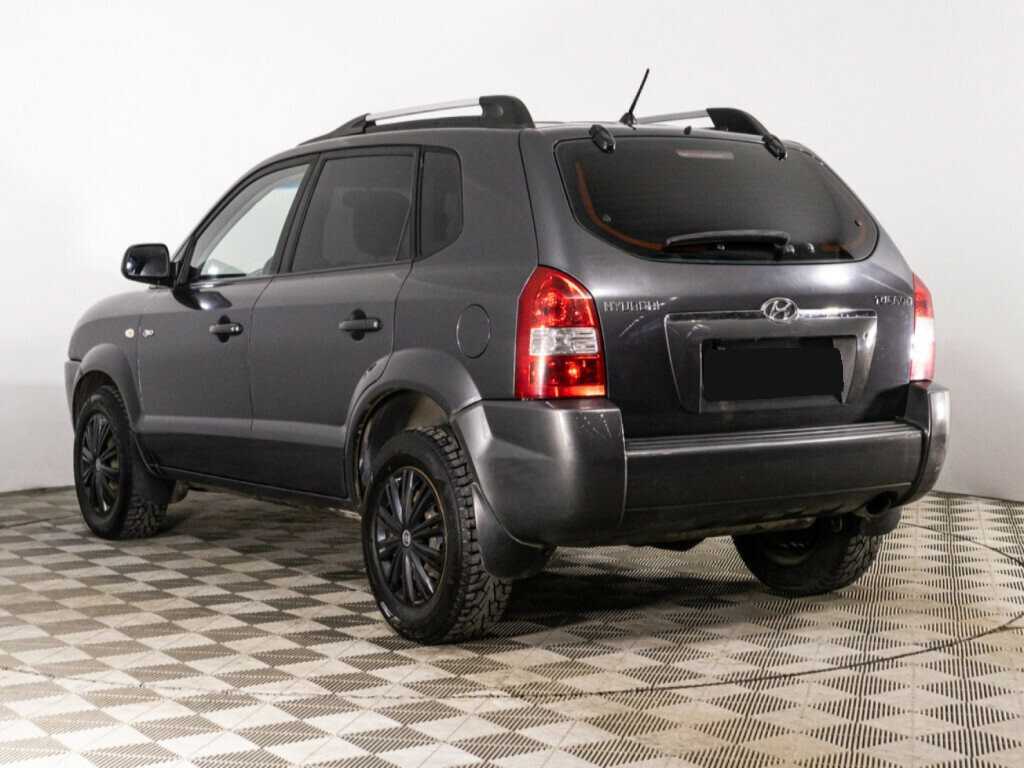 Hyundai Tucson с пробегом — 2007 год. Фото: #6
