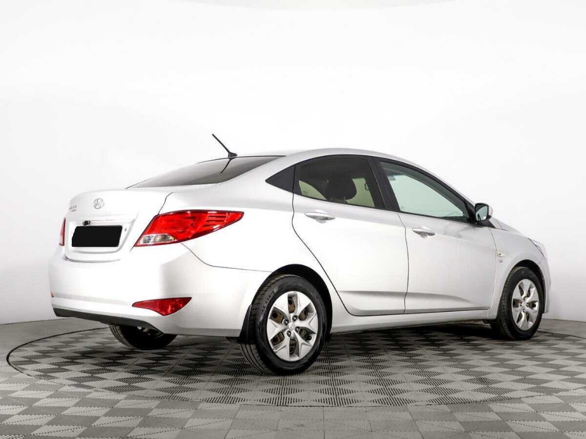 Hyundai Solaris с пробегом — 2016 год. Фото: #4