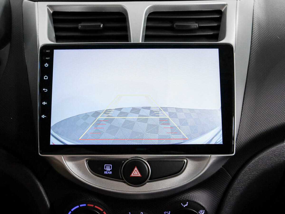 Hyundai Solaris с пробегом — 2016 год. Фото: #14