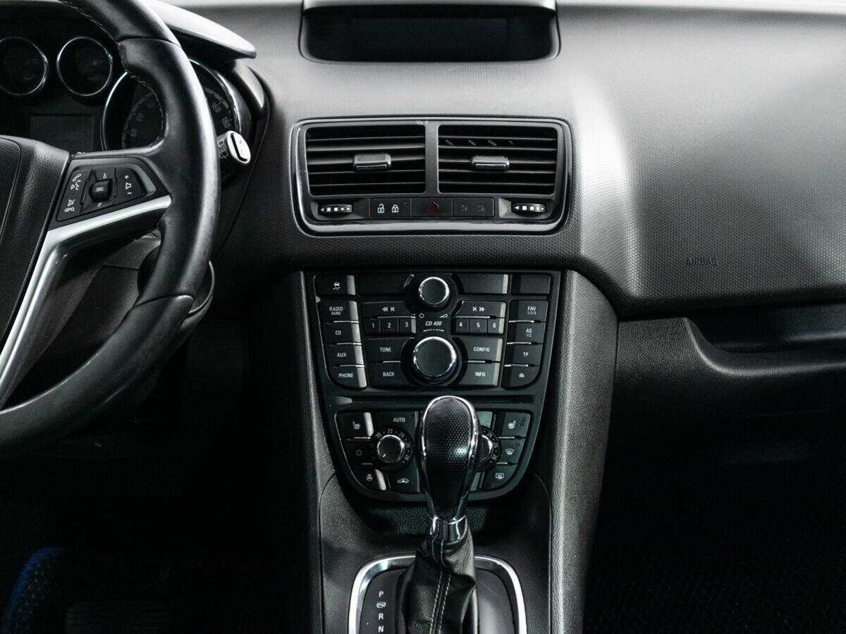 Opel Meriva с пробегом — 2013 год. Фото: #13