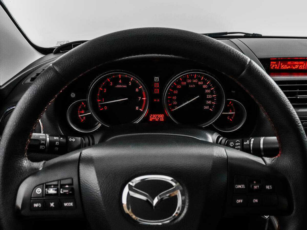 Mazda 6 с пробегом — 2009 год. Фото: #16