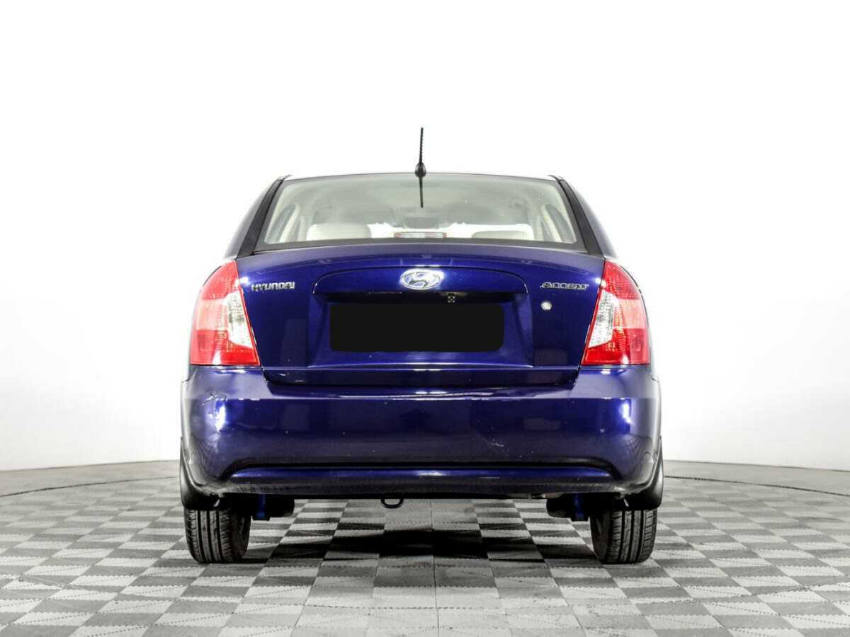 Hyundai Accent с пробегом — 2008 год. Фото: #5