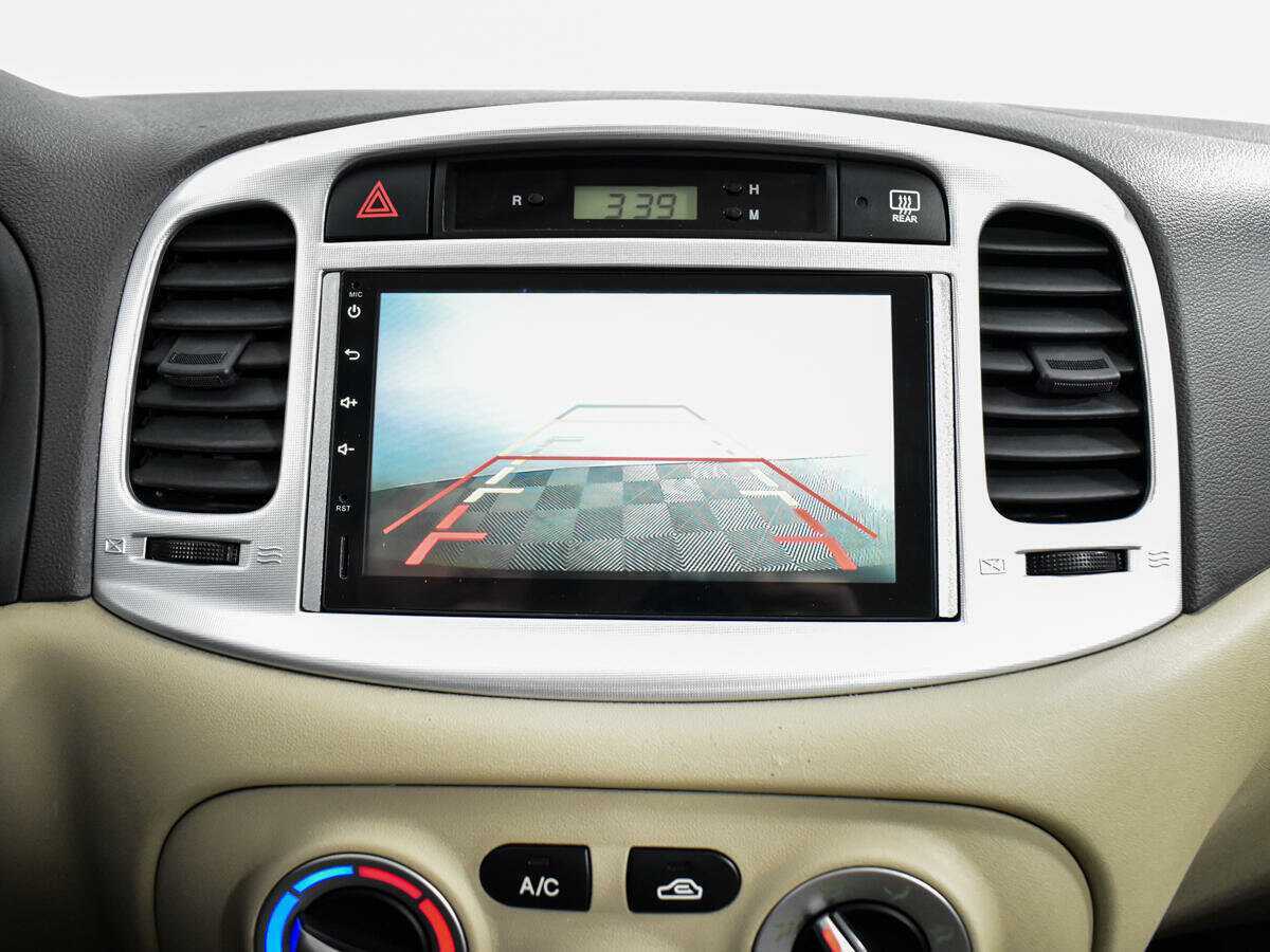 Hyundai Accent с пробегом — 2008 год. Фото: #14