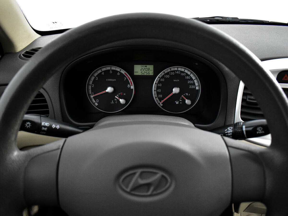 Hyundai Accent с пробегом — 2008 год. Фото: #15