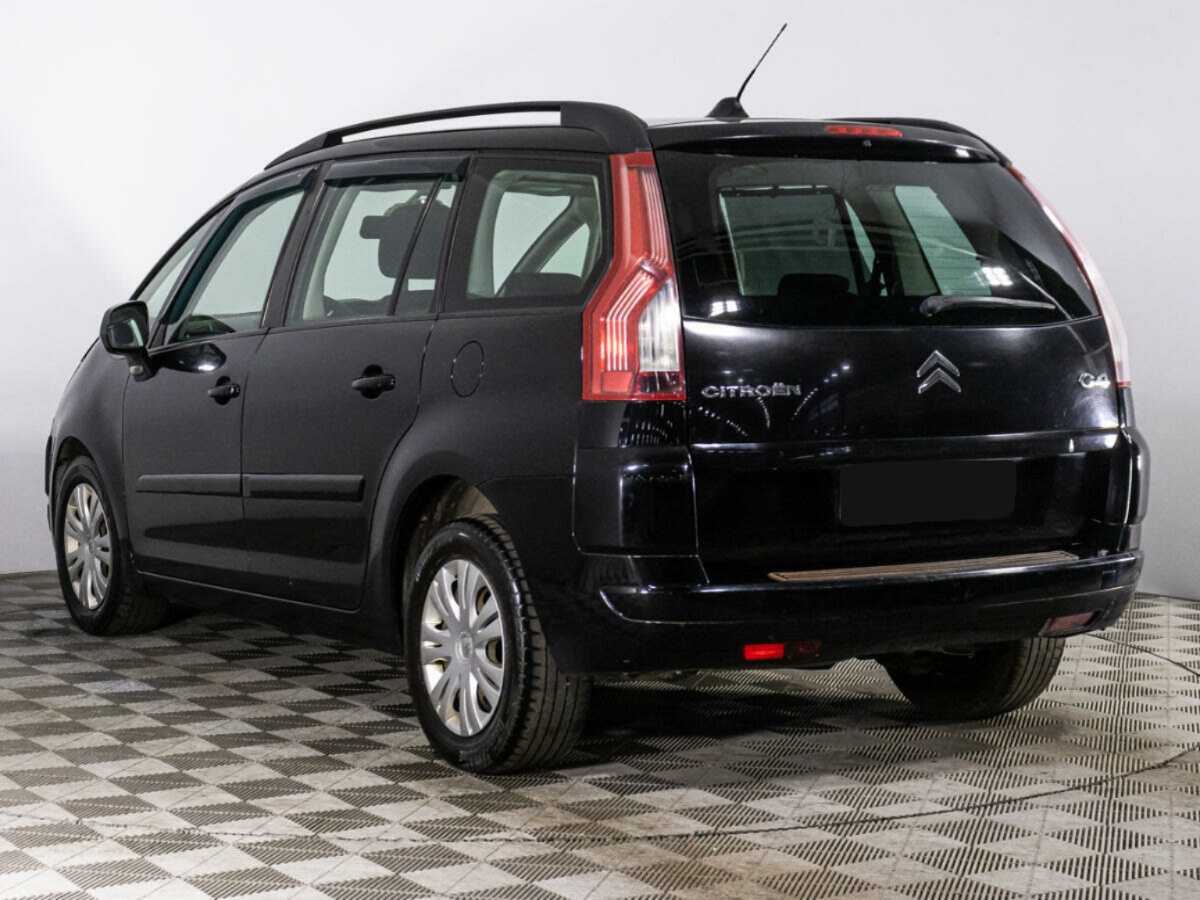 Citroen C4 Picasso с пробегом — 2010 год. Фото: #6