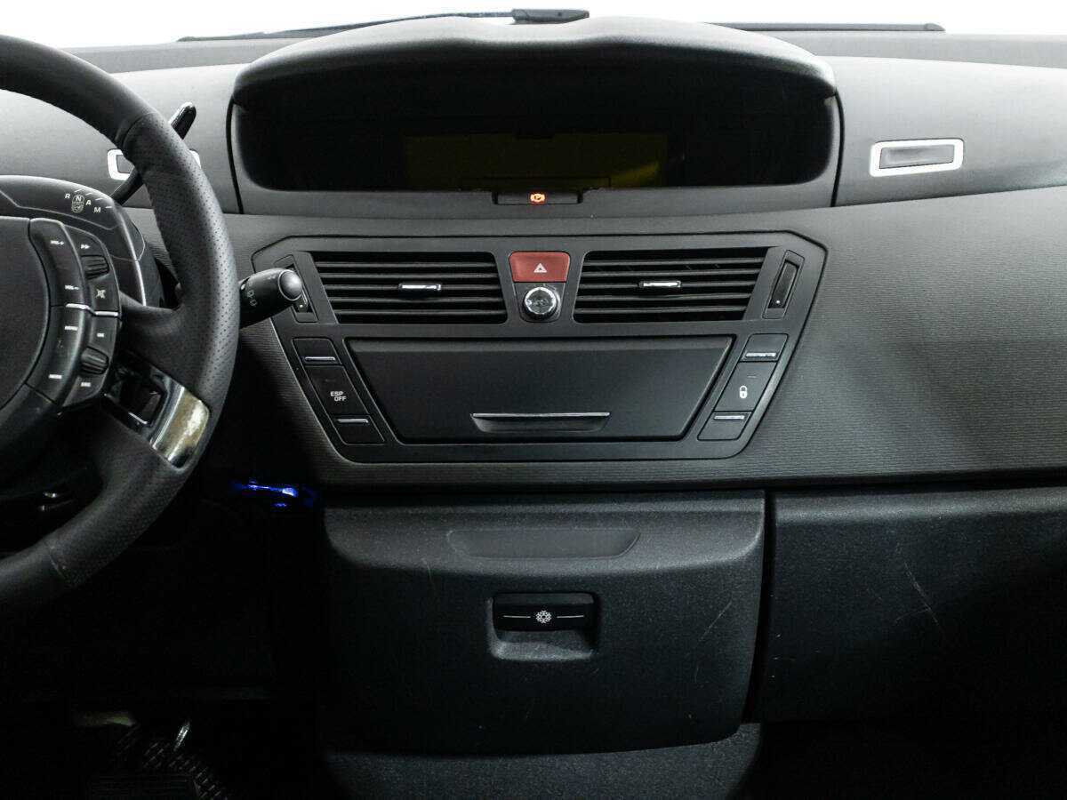 Citroen C4 Picasso с пробегом — 2010 год. Фото: #13